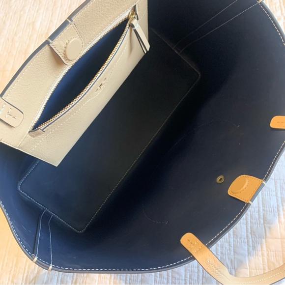 Tory Burch Perforated Leather Tote Sand Dune - Picture 5 of 11